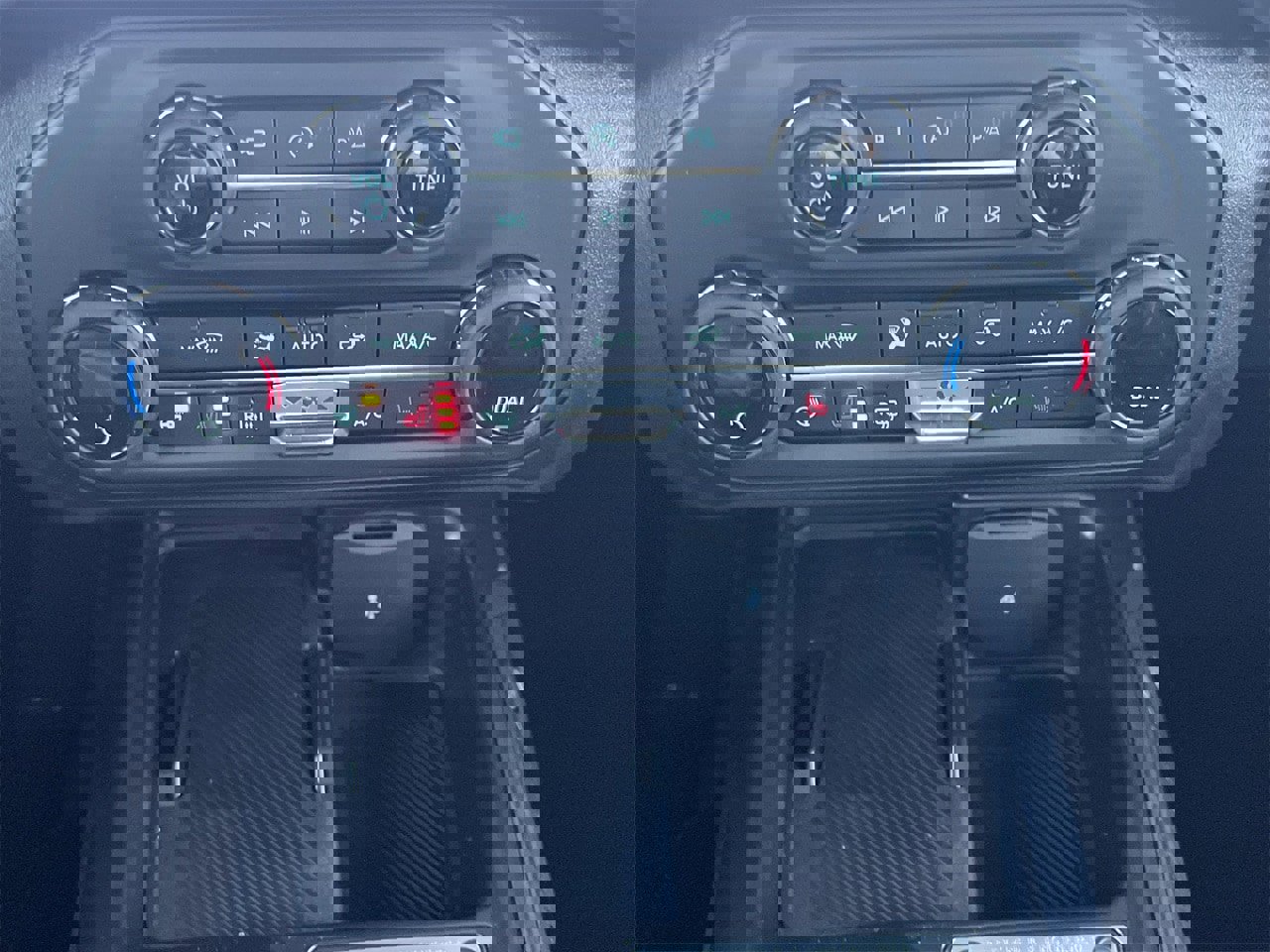 New 2026 Ford Bronco Outer Banks image 6