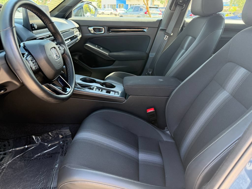 Used 2025 Honda Civic Sport image 17