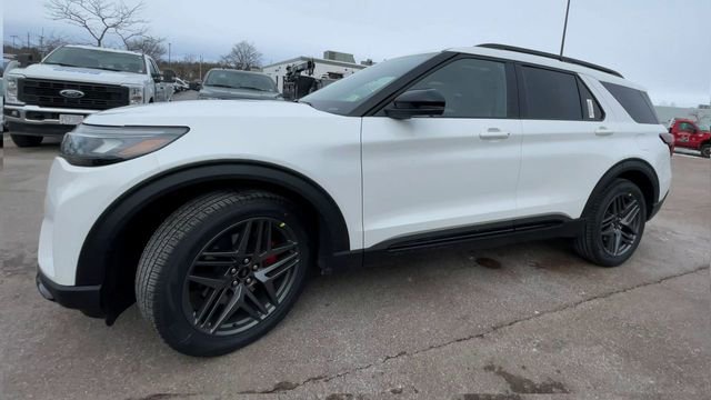 New 2026 Ford Explorer ST image 6