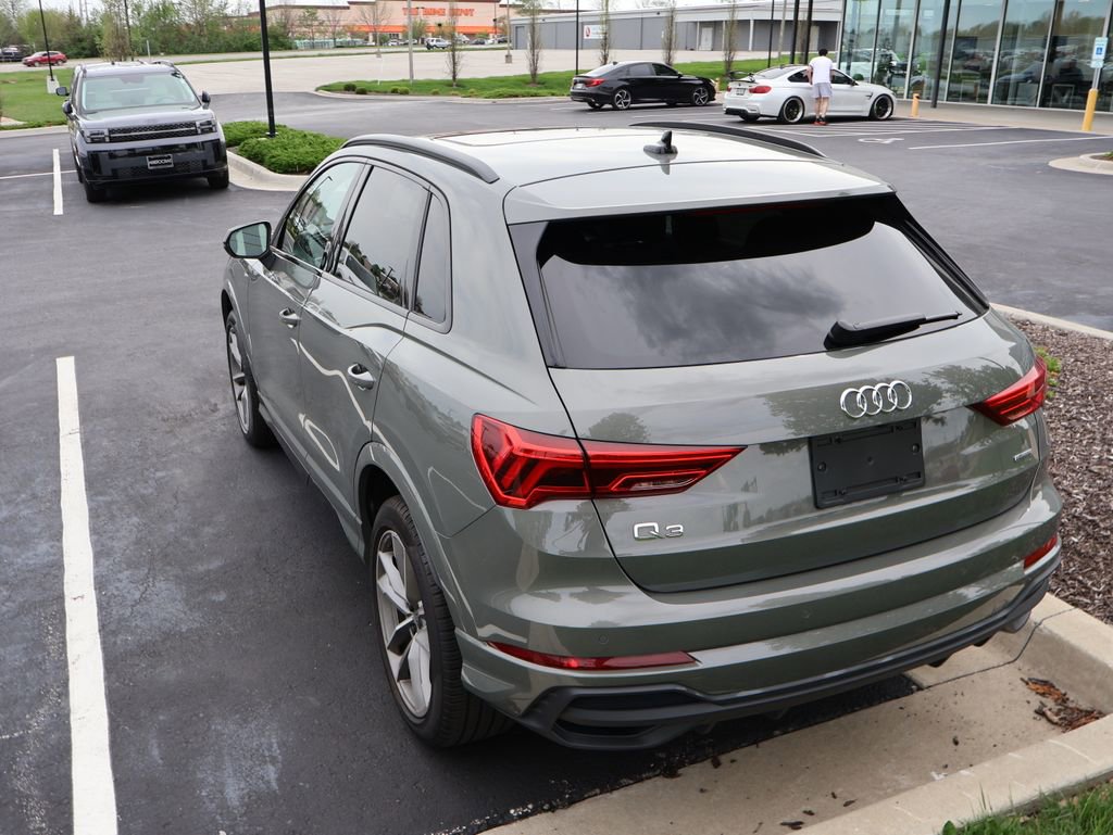 Used 2024 Audi Q3 2.0T Premium Plus image 15