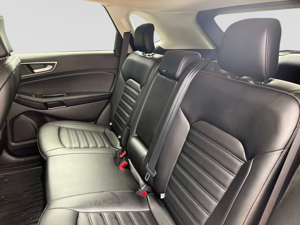 Used 2020 Ford Edge SEL w/ Convenience Package AWD/4WD image 14