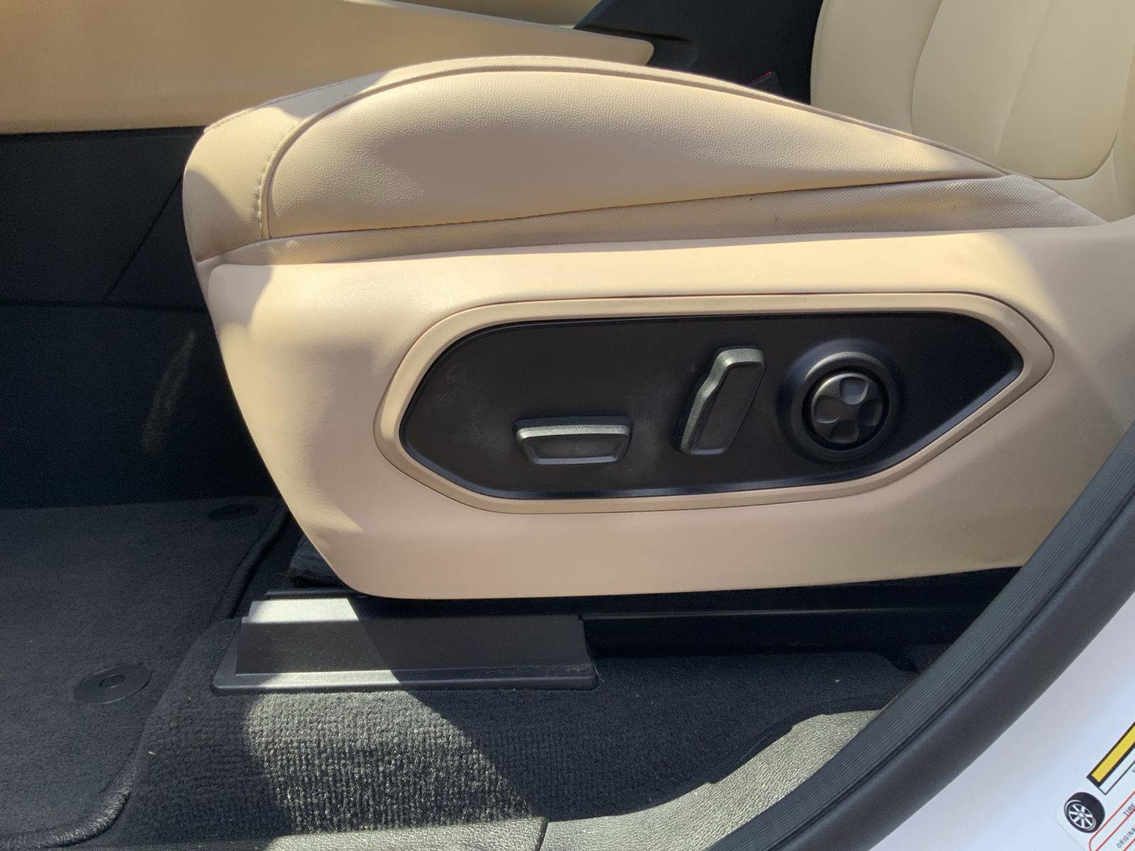 Used 2022 Jeep Grand Cherokee L Limited image 26