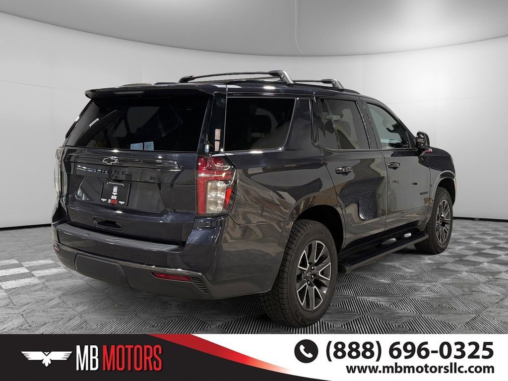 Used 2022 Chevrolet Tahoe Z71 w/ Luxury Package image 3