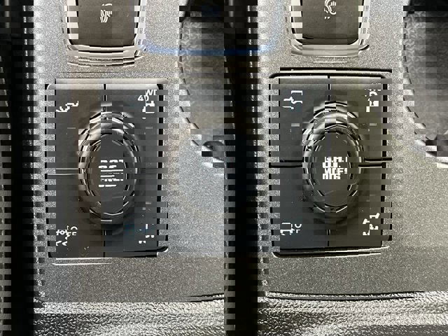 Used 2025 Ford Bronco Sport Badlands image 16