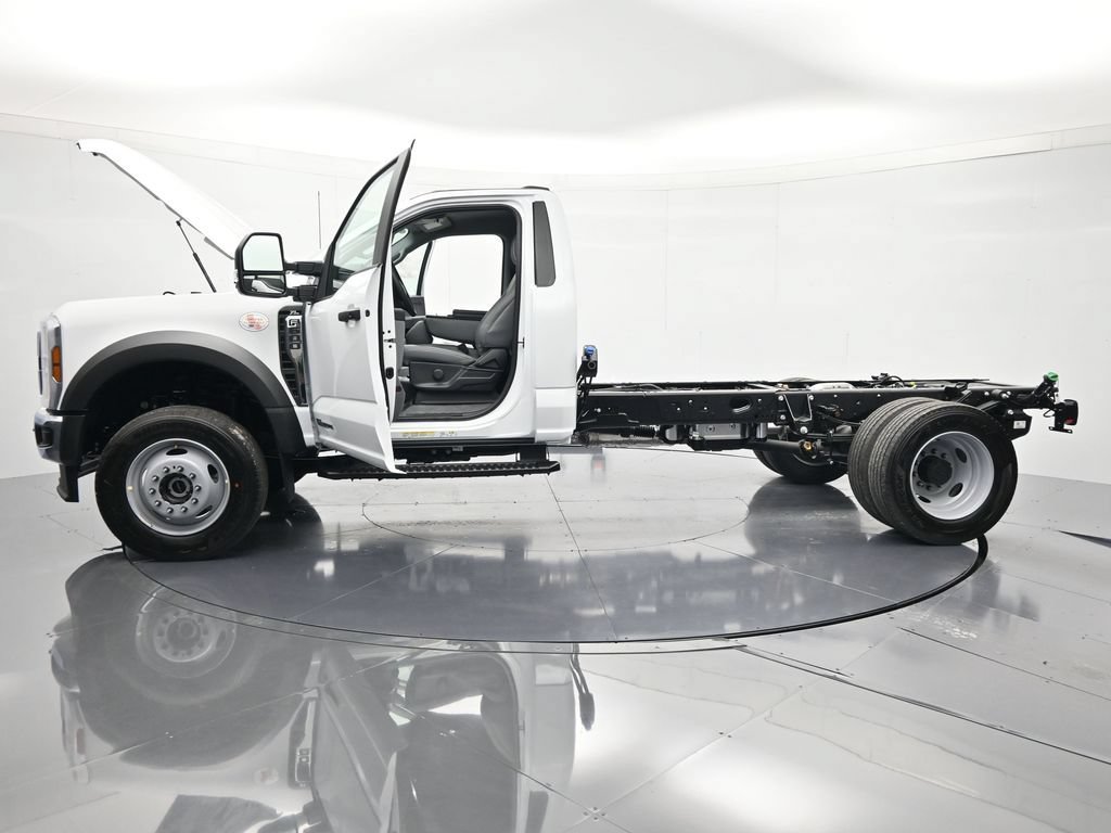 New 2026 Ford F600 4x4 Regular Cab Super Duty w/ XL Chrome Package image 42