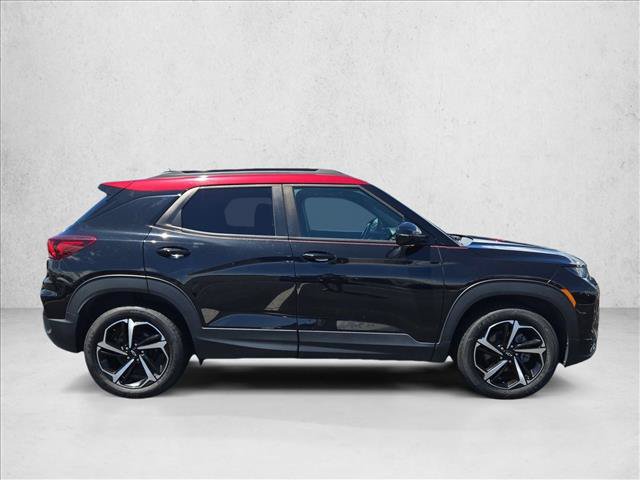 Used 2021 Chevrolet TrailBlazer RS w/ Sun and Liftgate Package AWD/4WD image 4