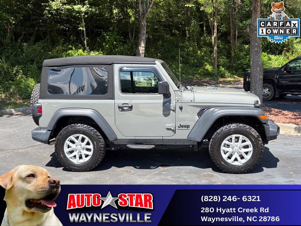 Used 2023 Jeep Wrangler Sport AWD/4WD image 3
