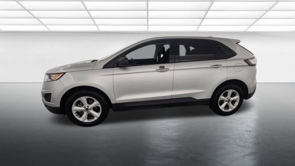 Used 2015 Ford Edge SE FWD image 3