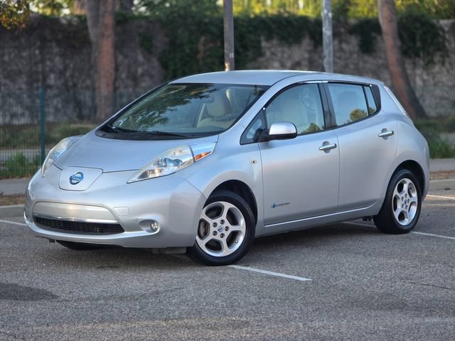 Used 2012 Nissan Leaf SL FWD image 17