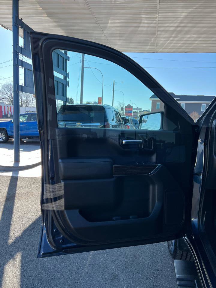 Used 2020 GMC Sierra 1500 Elevation w/ Elevation Value Package image 23