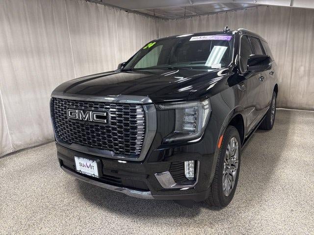 Used 2024 GMC Yukon Denali Ultimate AWD/4WD image 7