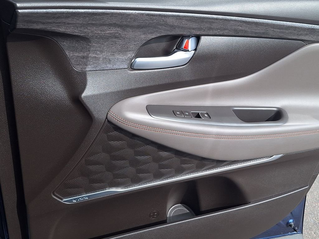 Used 2020 Hyundai Santa Fe Limited w/ Cargo Package image 31