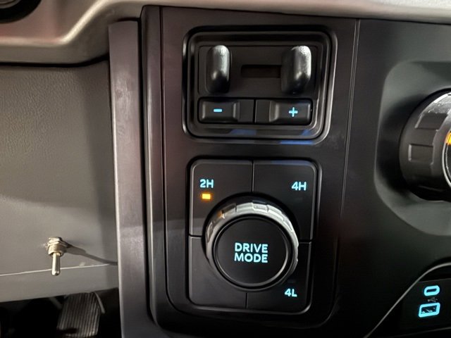 Used 2023 Ford F150 XLT w/ Trailer Tow Package image 21