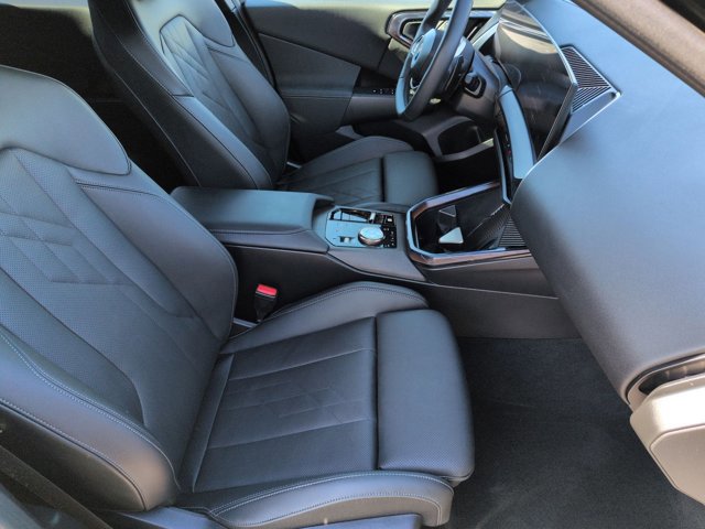 Used 2025 BMW X3 xDrive30i w/ Premium Package image 22