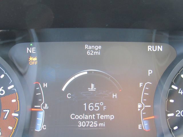 Used 2024 Jeep Compass Latitude w/ Convenience Group AWD/4WD image 30