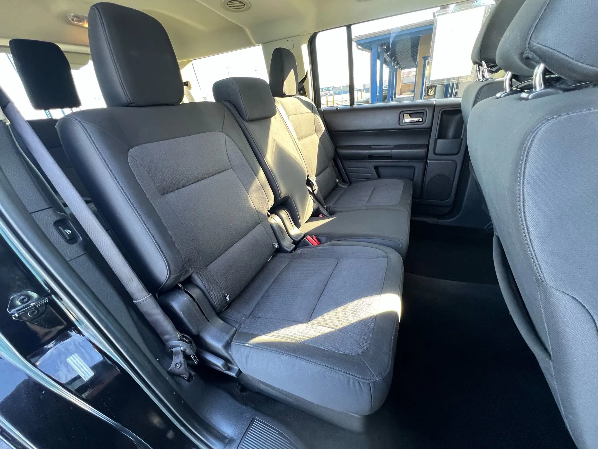 Used 2018 Ford Flex SE image 13