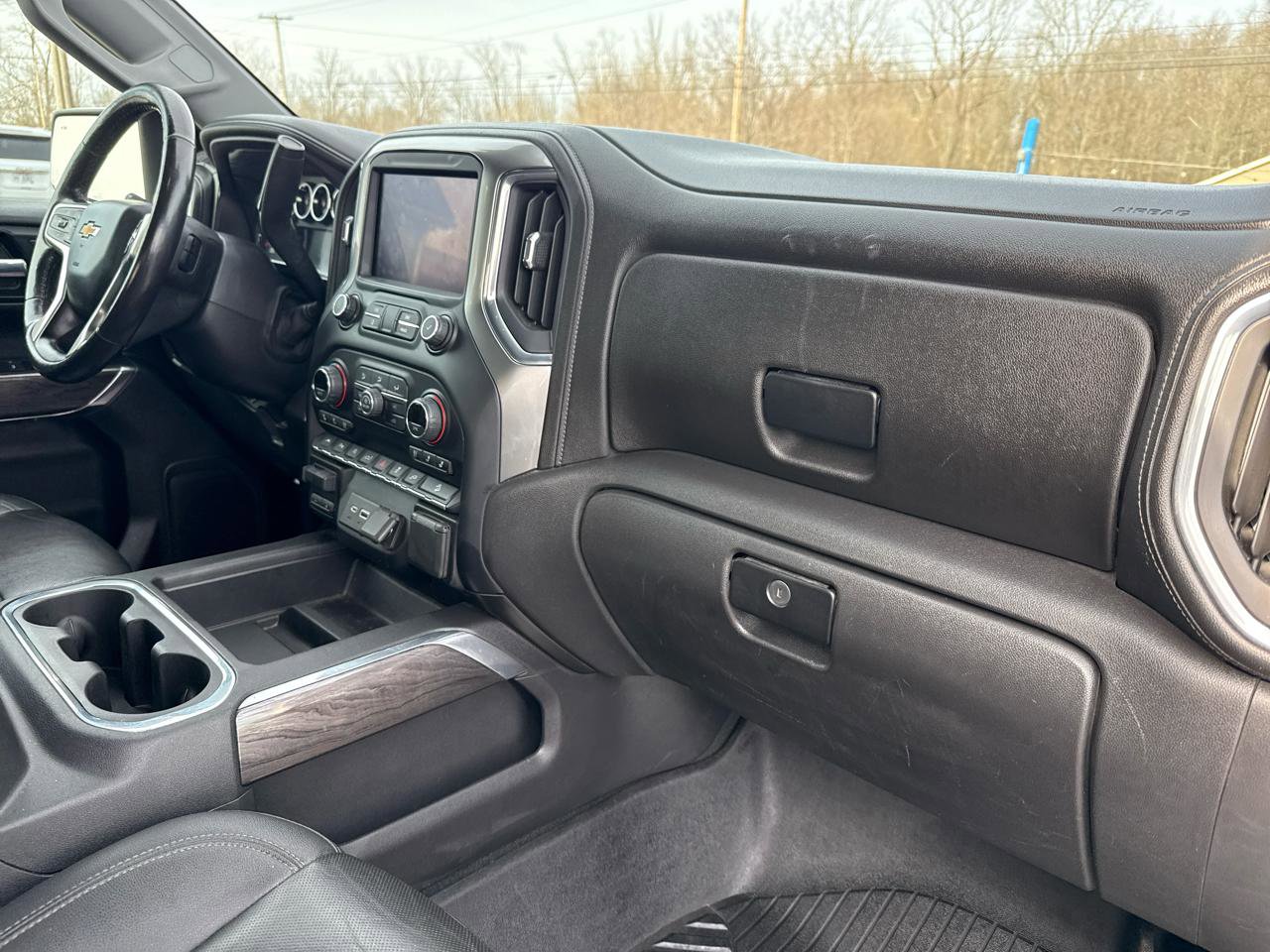 Used 2021 Chevrolet Silverado 1500 LTZ image 22