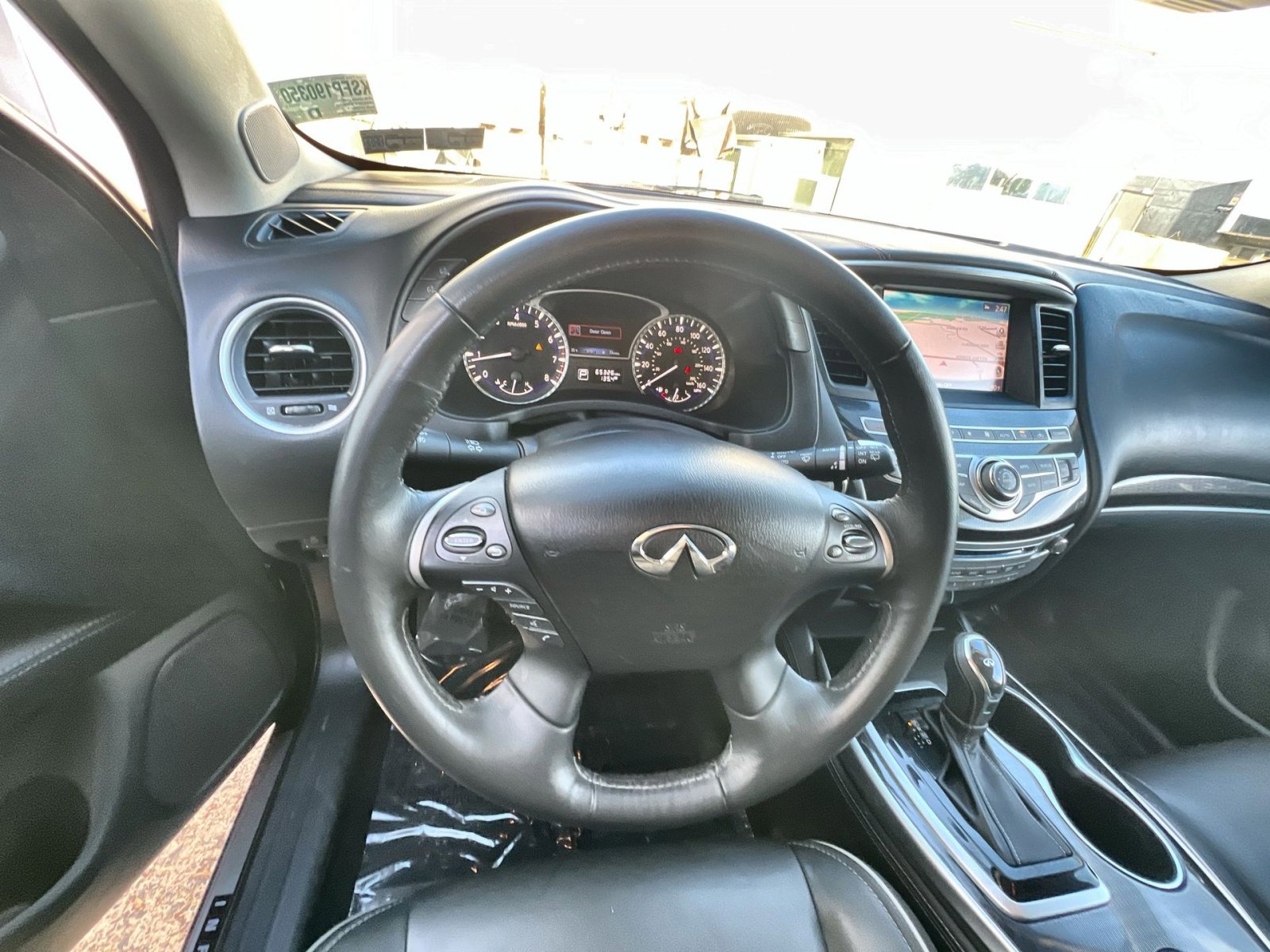 Used 2019 INFINITI QX60 Luxe w/ Essential Package image 16