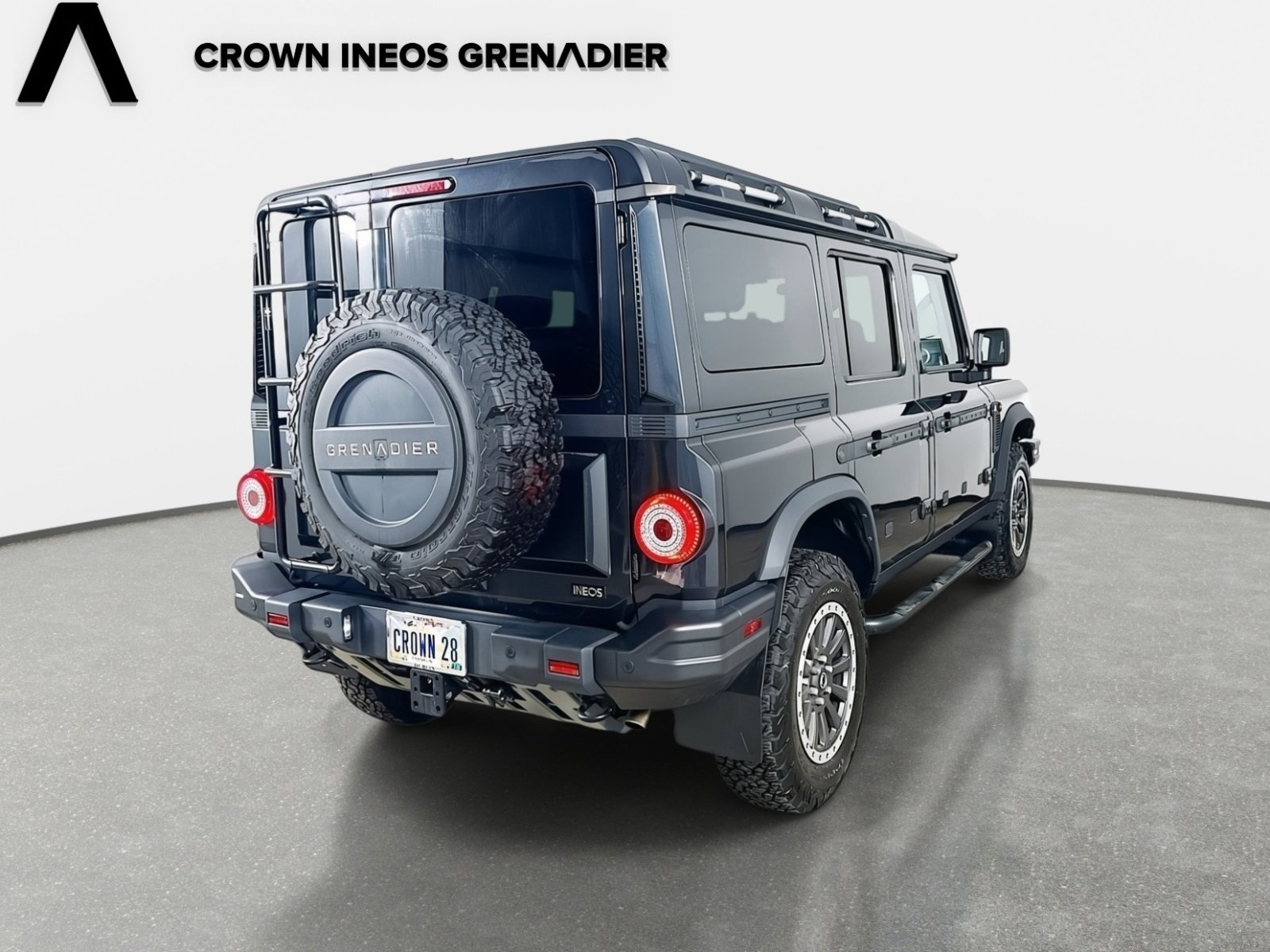 Used 2024 INEOS Grenadier Fieldmaster Edition image 5