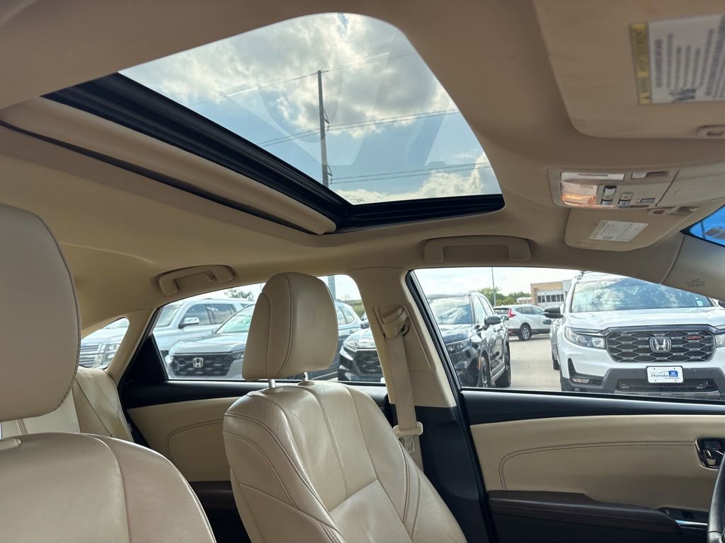 Used 2013 Toyota Avalon Limited FWD image 32