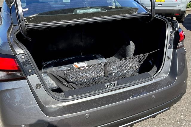 New 2025 Nissan Versa SR w/ Trunk Package image 23