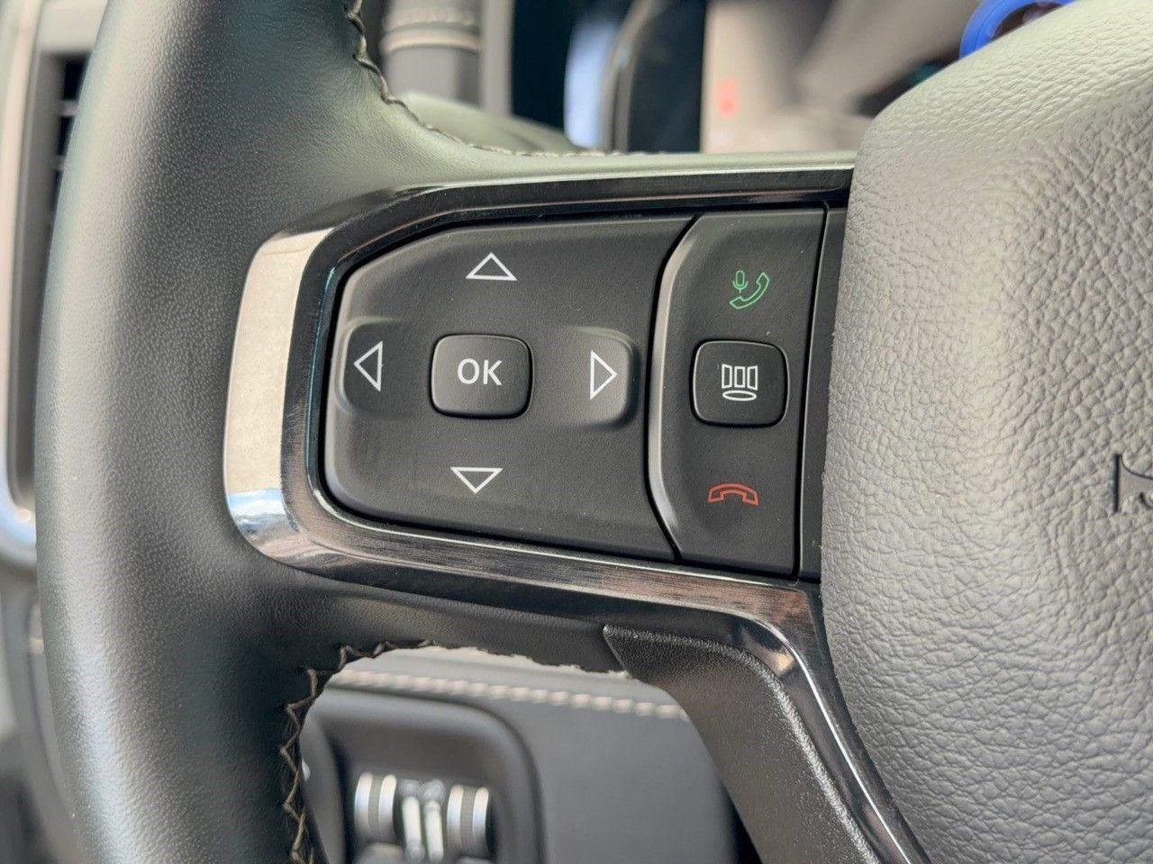 Used 2023 RAM 1500 Limited w/ Night Edition RWD image 17