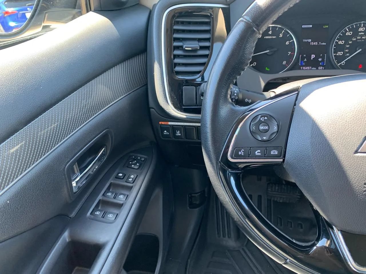 Used 2020 Mitsubishi Outlander SEL AWD/4WD image 15