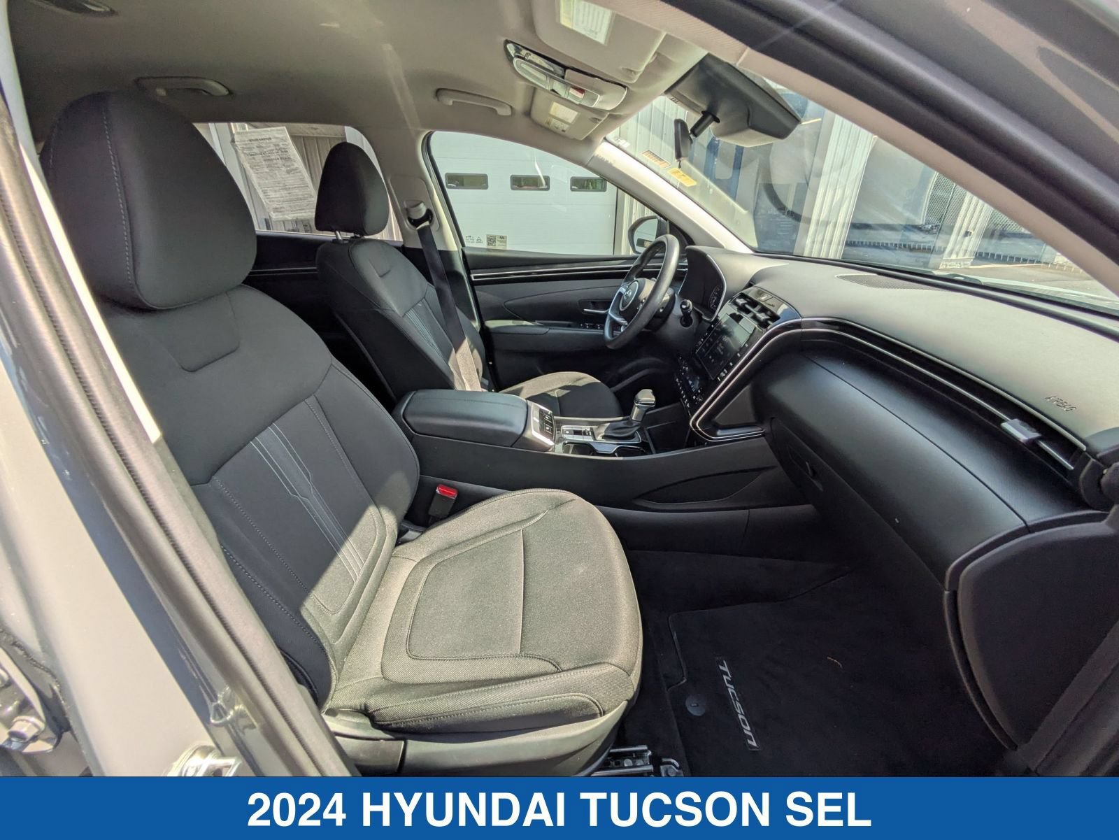 Used 2024 Hyundai Tucson SEL AWD/4WD image 35