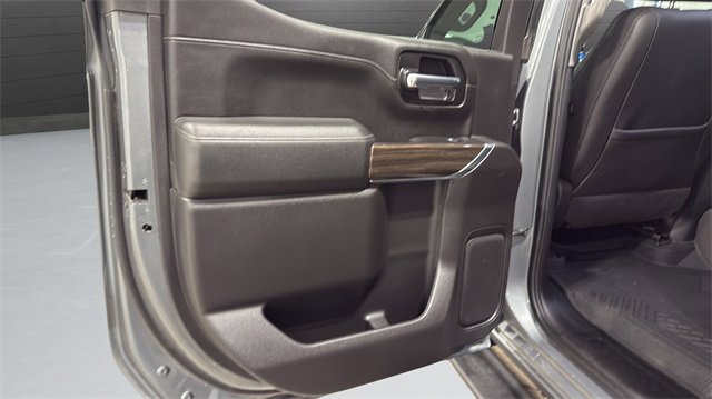 Used 2020 Chevrolet Silverado 1500 LT Trail Boss image 26