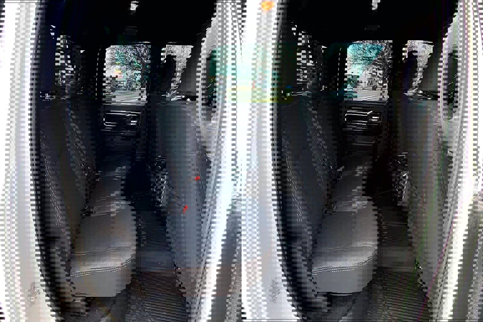 Used 2024 RAM 3500 Big Horn w/ Night Edition image 20