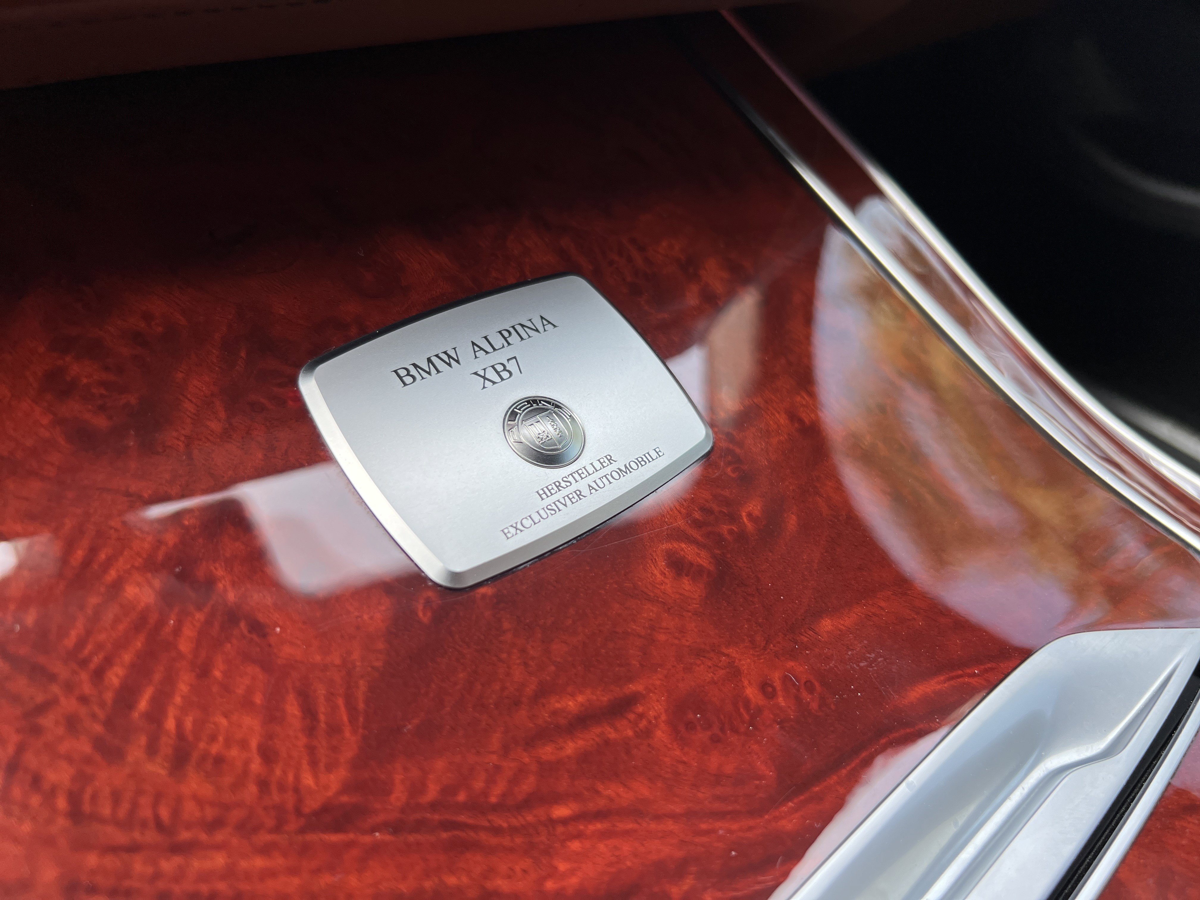 Used 2024 BMW ALPINA XB7 image 42