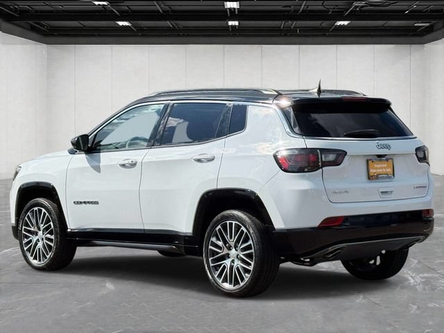 Used 2023 Jeep Compass Limited w/ Elite Group AWD/4WD image 7