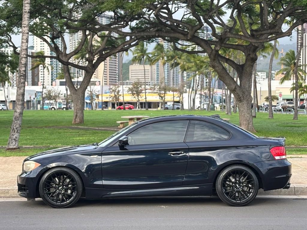 Used 2013 BMW 135i Coupe image 2