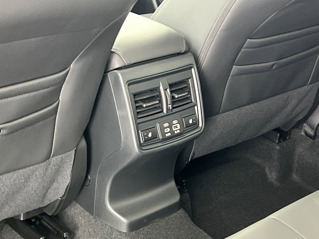 New 2026 Subaru Outback Limited XT AWD/4WD image 39