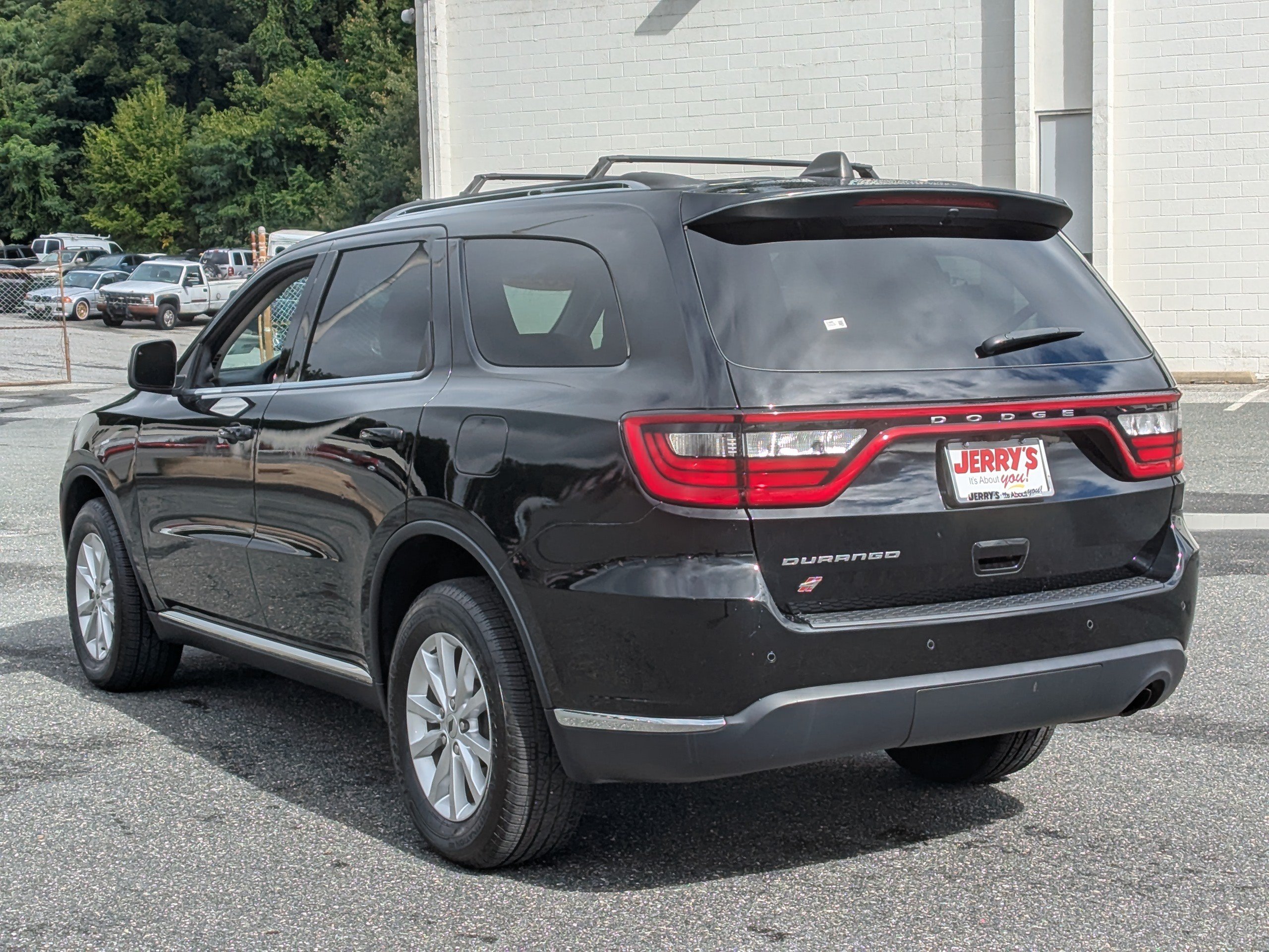 Used 2022 Dodge Durango SXT AWD/4WD image 6