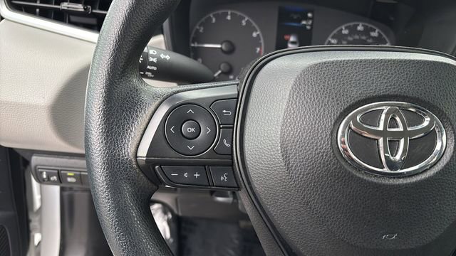Used 2023 Toyota Corolla LE image 22