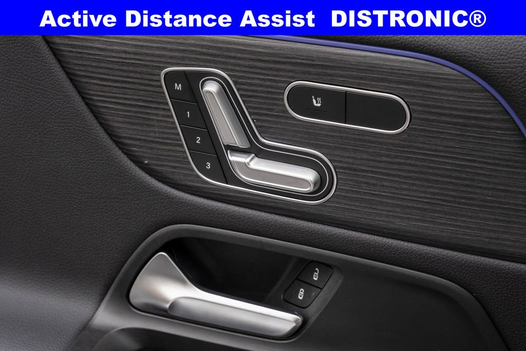 Used 2023 Mercedes-Benz EQB 350 4MATIC SUV image 13