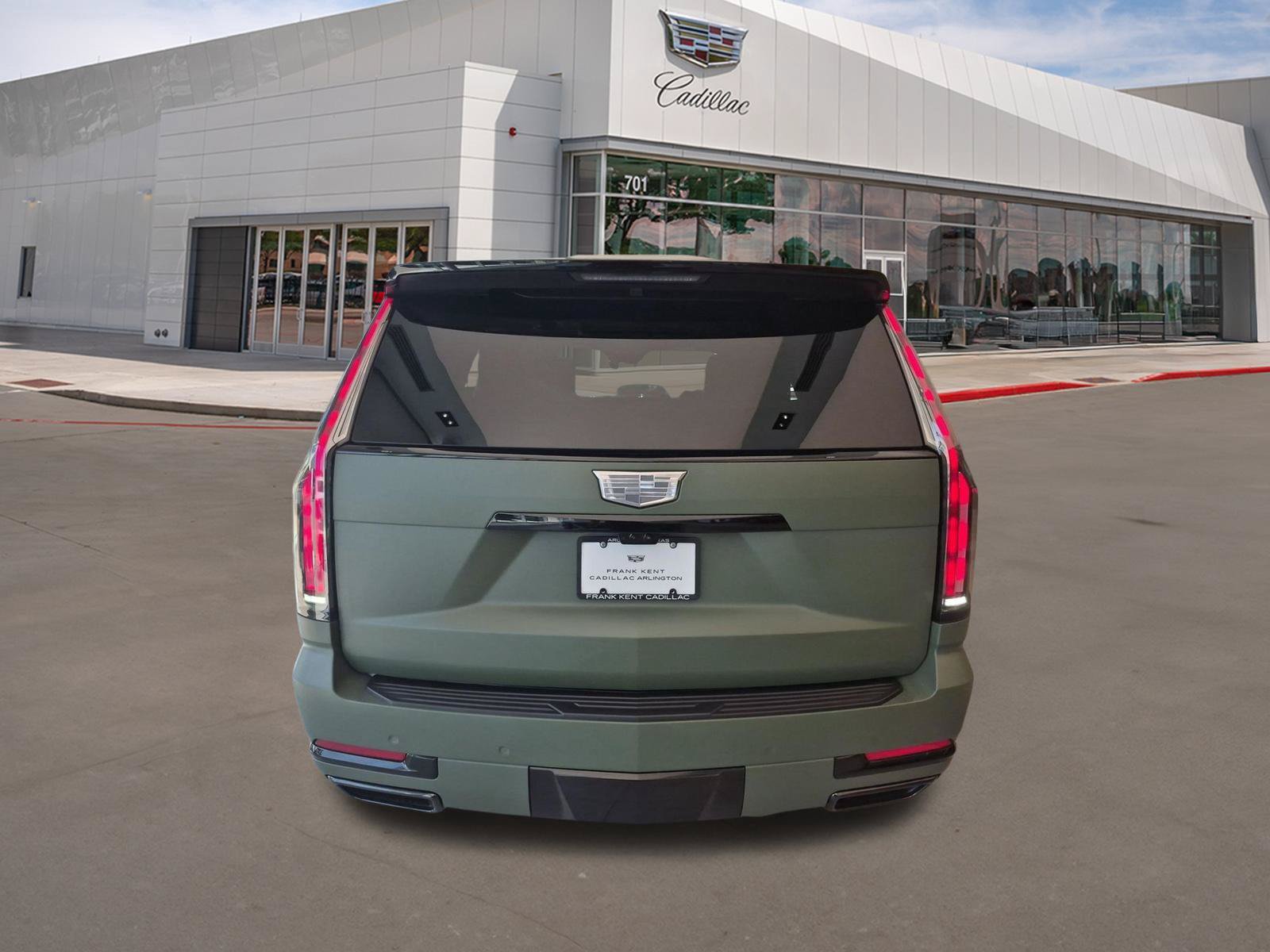 New 2026 Cadillac Escalade Platinum Sport w/ LPO, ONYX Package AWD/4WD image 3