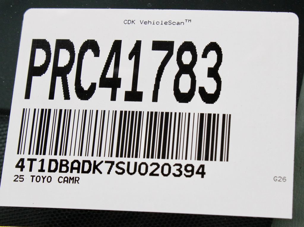 Used 2025 Toyota Camry XLE AWD/4WD image 38