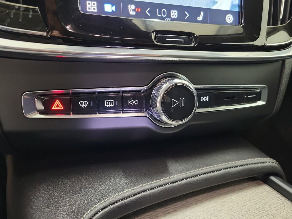 Certified 2023 Volvo S90 B6 Ultimate image 30