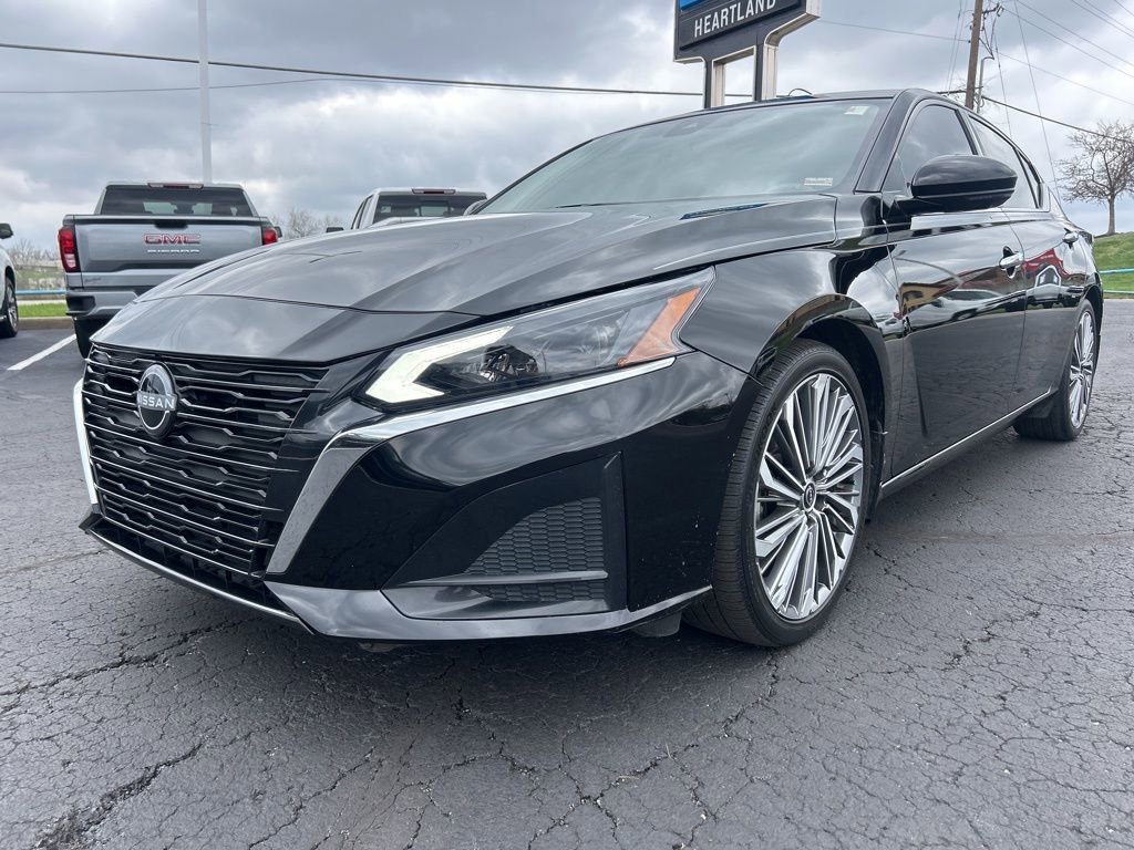 Used 2024 Nissan Altima 2.5 SL FWD 360° Tour