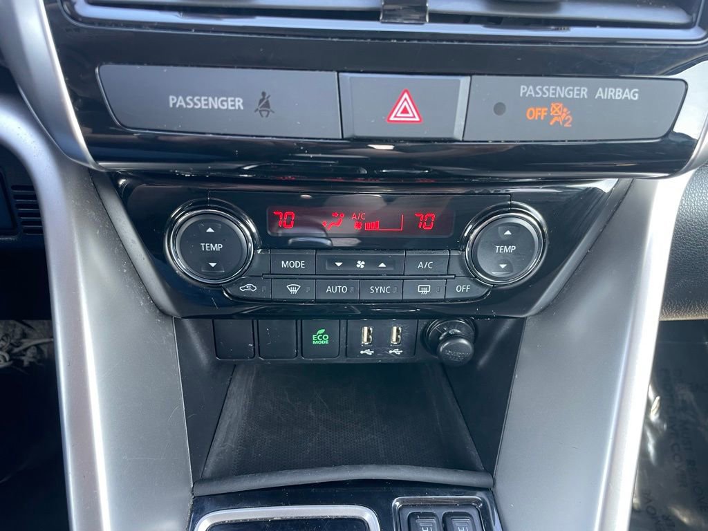 Used 2024 Mitsubishi Eclipse Cross SE AWD/4WD image 11