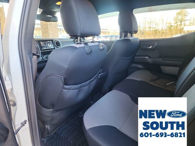 Used 2020 Toyota Tacoma TRD Sport image 20