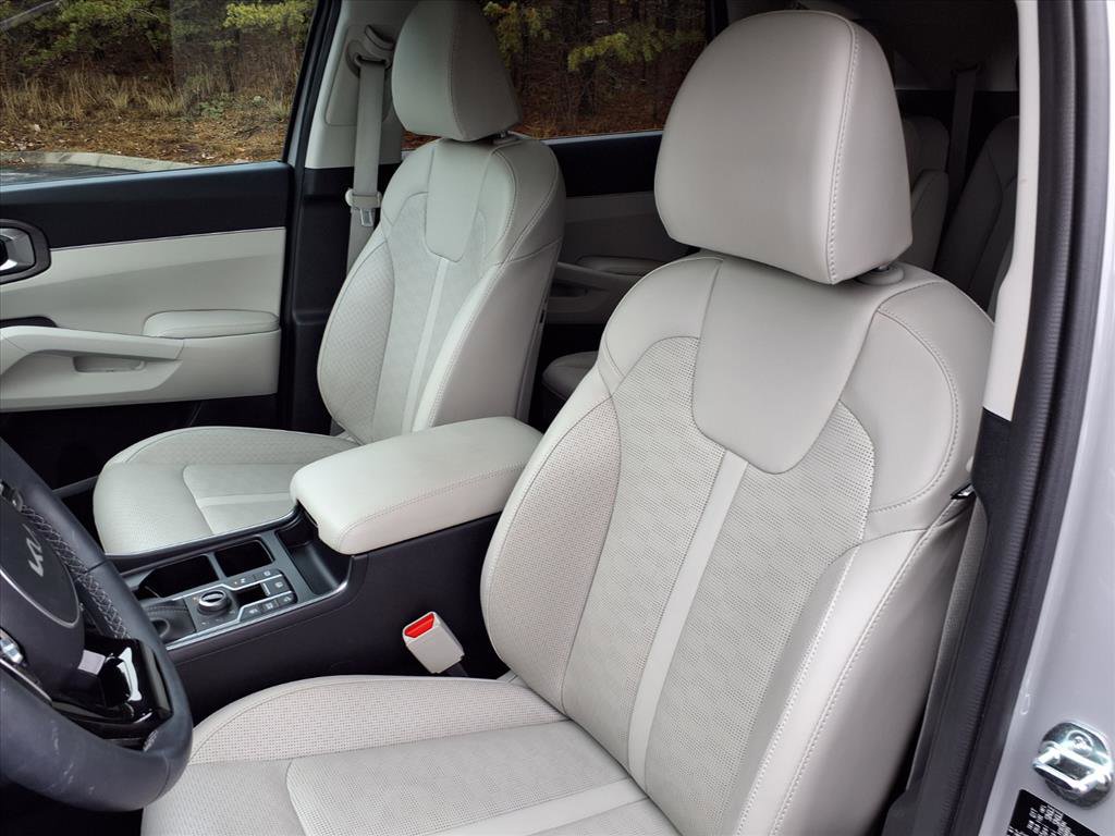 Used 2025 Kia Sorento X-Line EX image 13