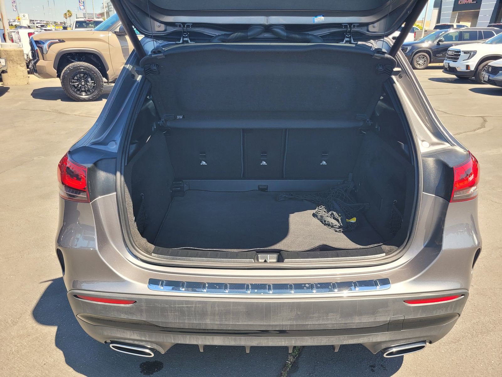 Used 2023 Mercedes-Benz GLA 250 4MATIC image 7