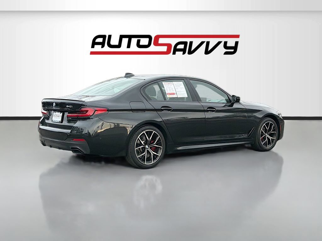 Used 2023 BMW 540i w/ M Sport Package image 7
