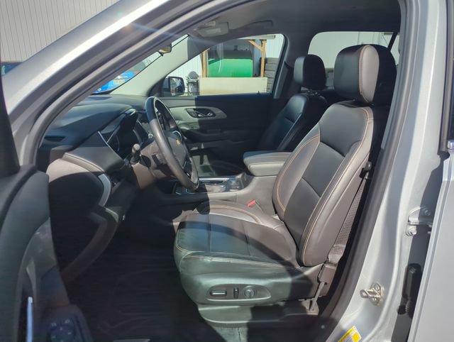 Used 2021 Chevrolet Traverse LT w/ LPO, Floor Liner Package AWD/4WD image 12