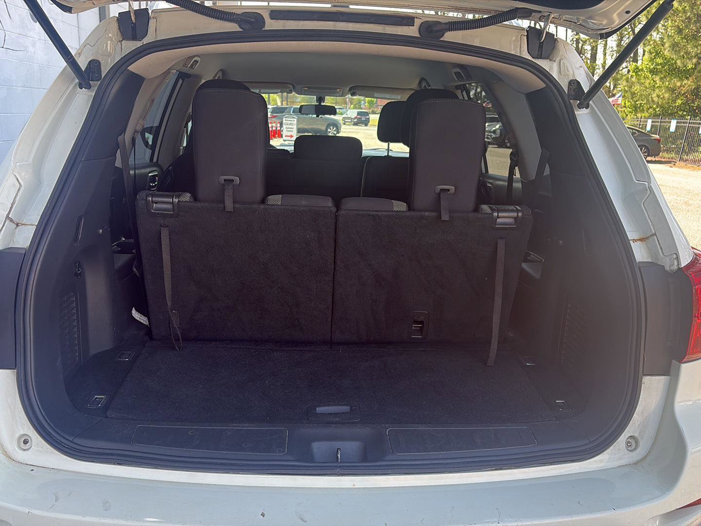 Used 2017 Nissan Pathfinder S image 20