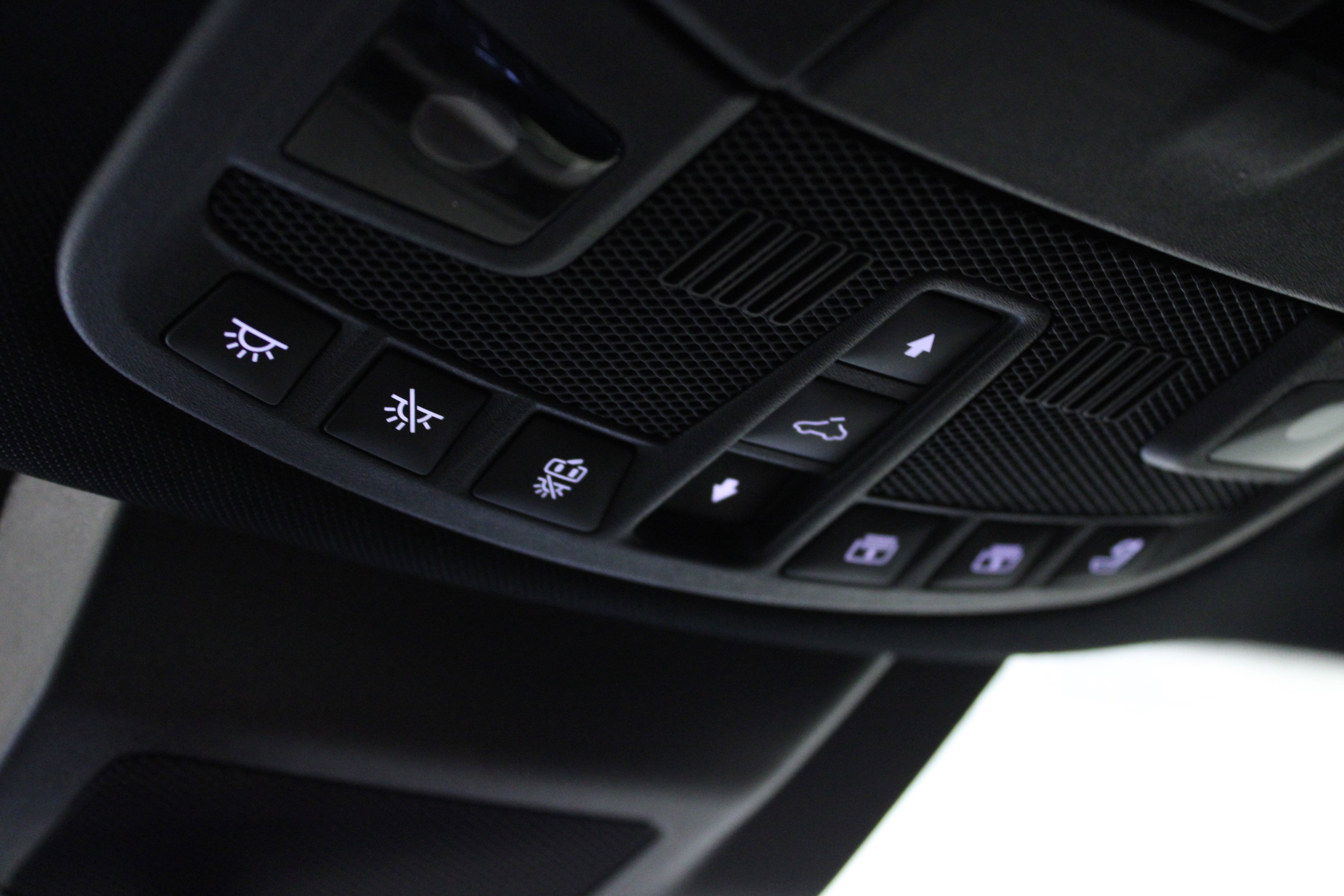 Used 2019 Lincoln Navigator L Select w/ Technology Package image 24