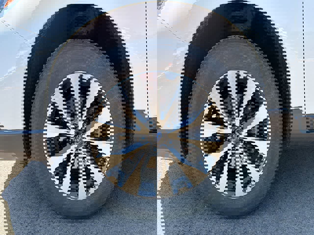 Used 2017 Subaru Outback 3.6R Limited image 19